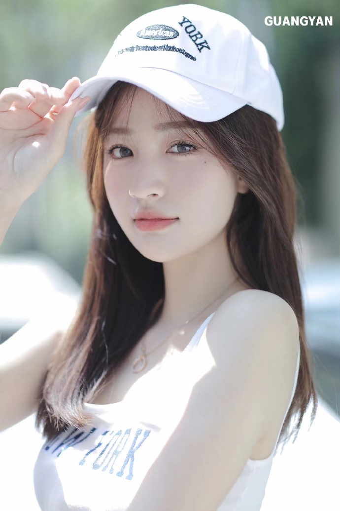 一秒钟 封面